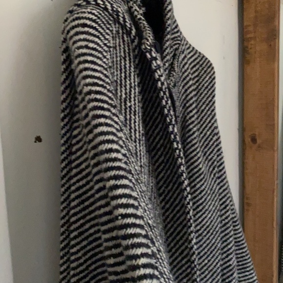 Capri New York - Picture 4 of 5